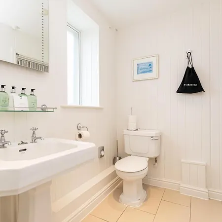 The Beach House Milford on Sea Exterior foto