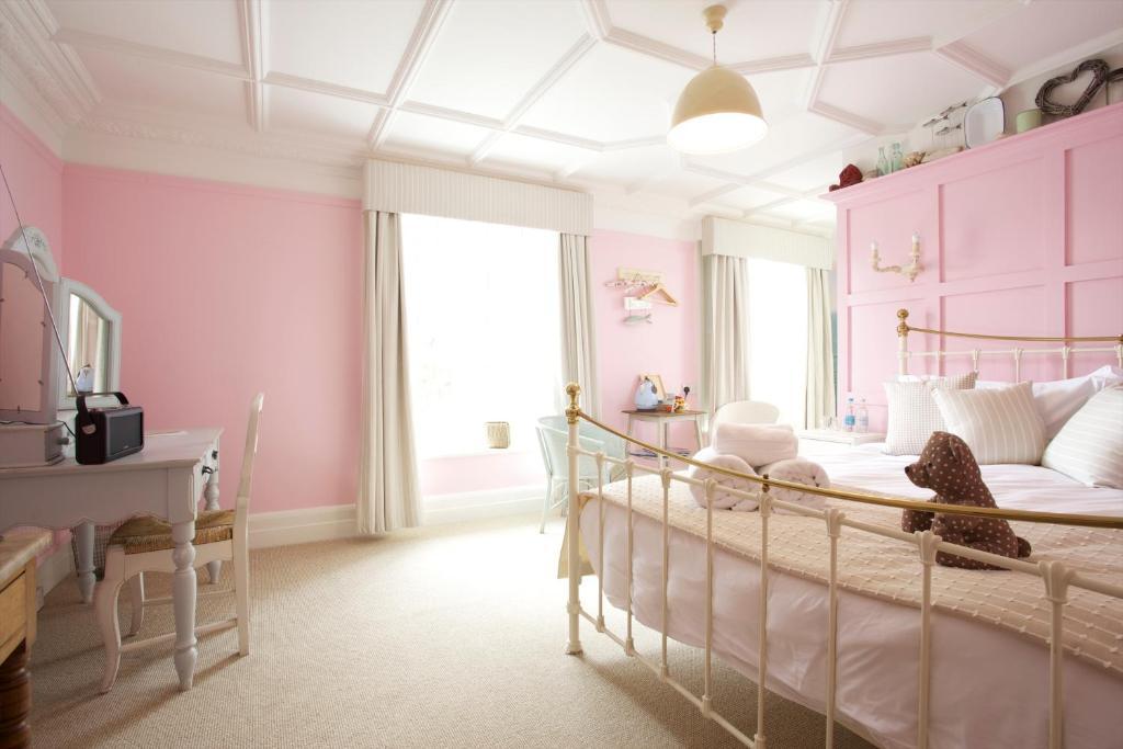 The House Hotel 3*